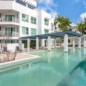 201 Street 4*, Cairns Australia